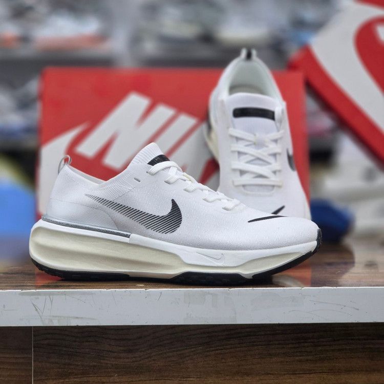 کتونی ویتنامی نایک زوم ایکس اینوینسیبل ران ۳ nike ZoomX Invincible Run 3 / رانینگ و پیاده / ضمانت کیفیت / سایز ۴۰ الا ۴۵