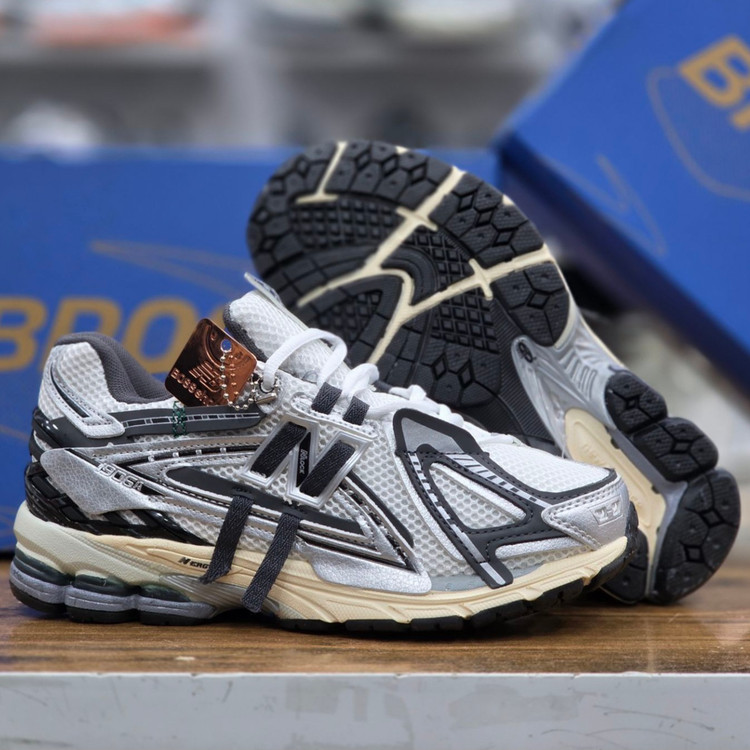 کتونی ویتنامی نیوبالانس ۱۹۰۶ newbalance 1906 / راحتی بالا و استایل خاص / ضمانت کیفیت ۲۰۲۵ / سایز ۴۰ الا ۴۵