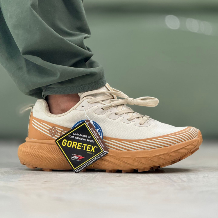 کتونی مسترکوالیتی کلمبیا گورتکس Colombia goretex / زیره ویبرام / ضمانت ویتنامی و کیفیت / سایز ۴۰ الا ۴۵