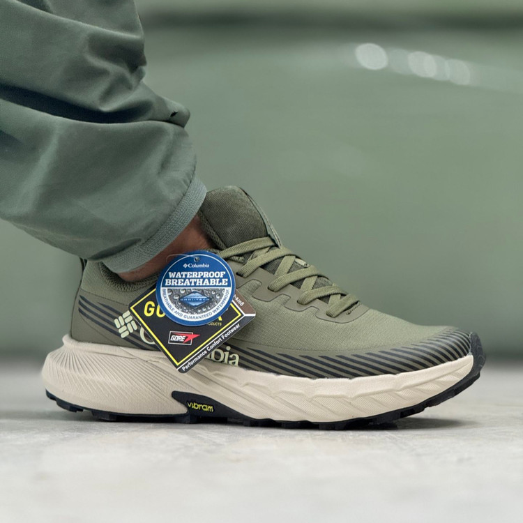 کتونی مسترکوالیتی کلمبیا گورتکس Colombia goretex / زیره ویبرام / ضمانت ویتنامی و کیفیت / سایز ۴۰ الا ۴۵