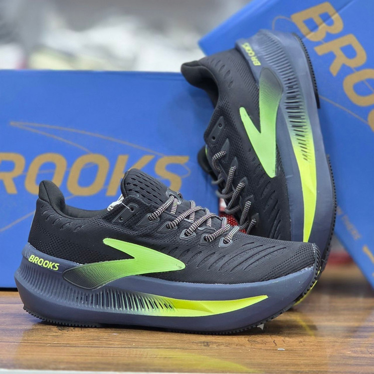 کتونی مسترکوالیتی بروکس گلیسیرین مکس ۲ Brooks Glycerin max 2 / ضمانت ویتنام و کیفیت / سایز ۴۰ الا ۴۵
