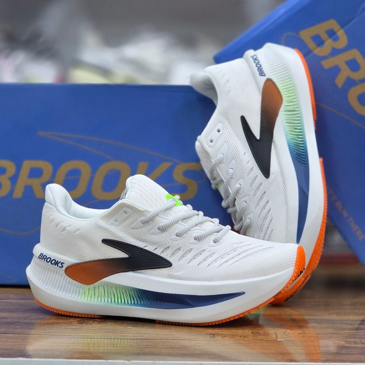 کتونی مسترکوالیتی بروکس گلیسیرین مکس ۲ Brooks Glycerin max 2 / ضمانت ویتنام و کیفیت / سایز ۴۰ الا ۴۵