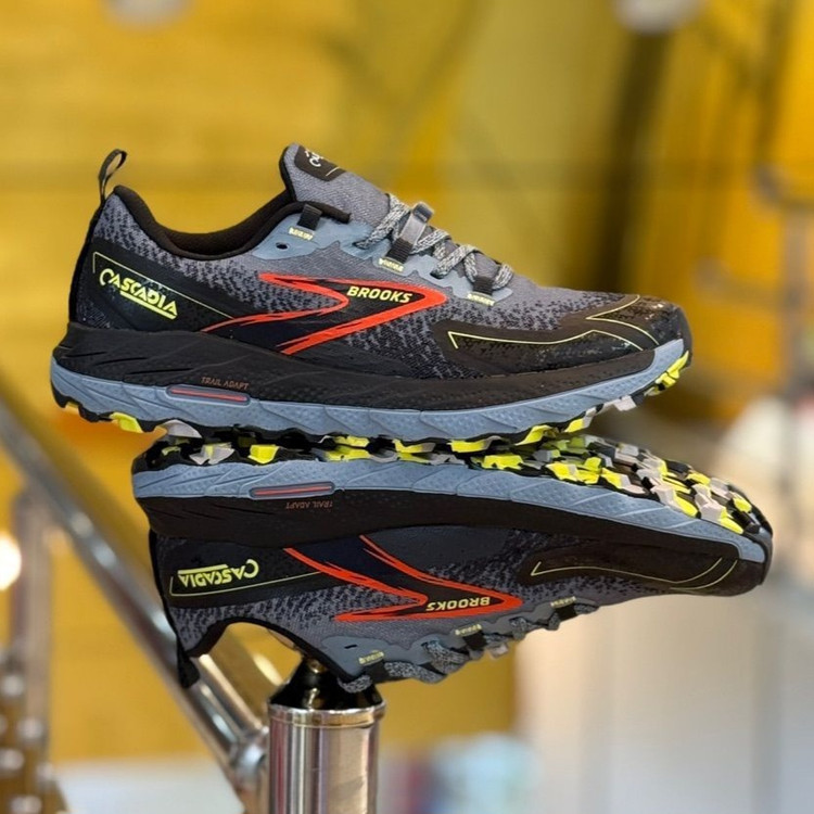 کتونی مسترکوالیتی بروکس کاسکادیا ۱۸ Brooks cascadia 18 / ضمانت ویتنام و کیفیت / سایز ۴۰ الا ۴۵