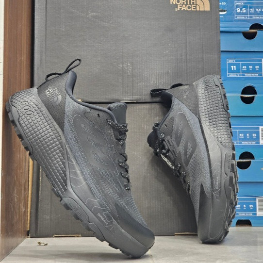 کتونی مستر کوالیتی نورث فیس آلتامسا ۵۰۰ the north face altamesa / ضمانت کیفیت کالا / سایز ۴۰ الا ۴۵