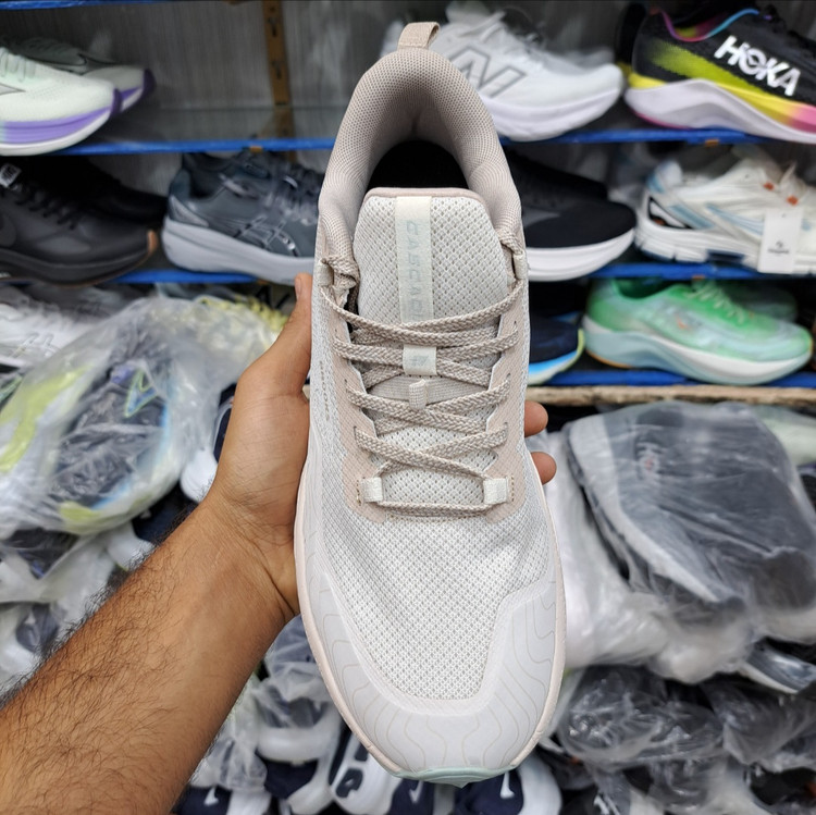 کتونی مسترکوالیتی بروکس کاسکادیا ۱۷ Brooks cascadia 17 / ضمانت ویتنام و کیفیت / سایز ۴۰ الا ۴۵