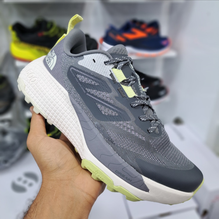 کتونی مستر کوالیتی نورث فیس آلتامسا ۵۰۰ the north face altamesa / ضمانت کیفیت کالا / سایز ۴۰ الا ۴۵