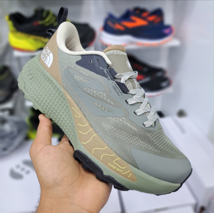 کتونی مستر کوالیتی نورث فیس آلتامسا ۵۰۰ the north face altamesa / ضمانت کیفیت کالا / سایز ۴۰ الا ۴۵