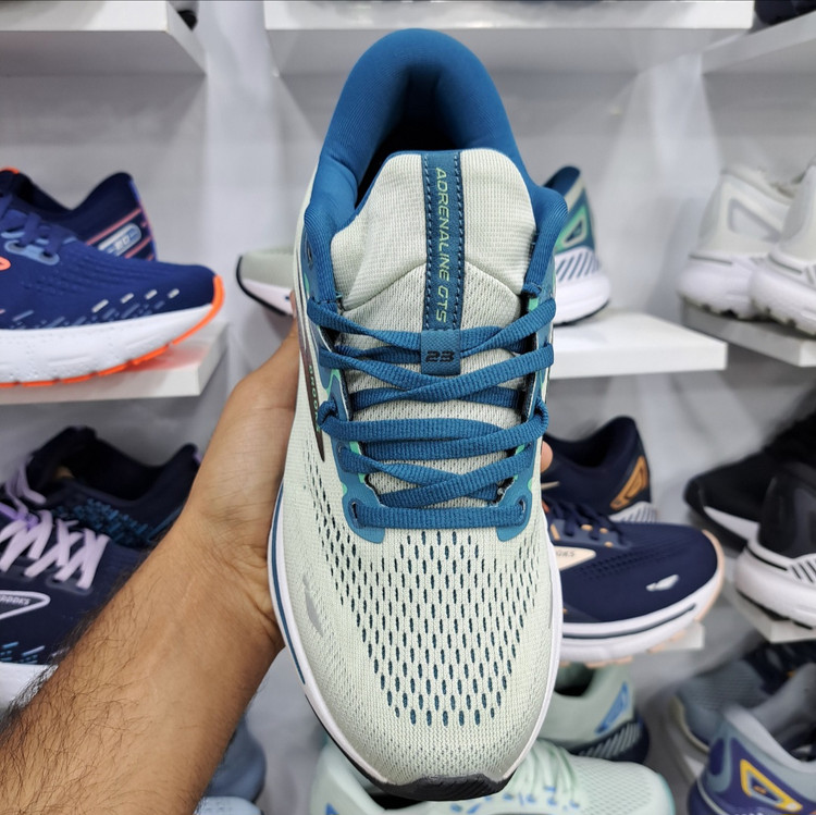 کتونی ویتنامی بروکس آدرنالین جی تی اس ۲۳ Brooks adrenaline gts 23 / رویه مقاوم و تنفس پذیر / کیفیت مستر ۲۰۲۵ / سایز ۴۰ الا ۴۵