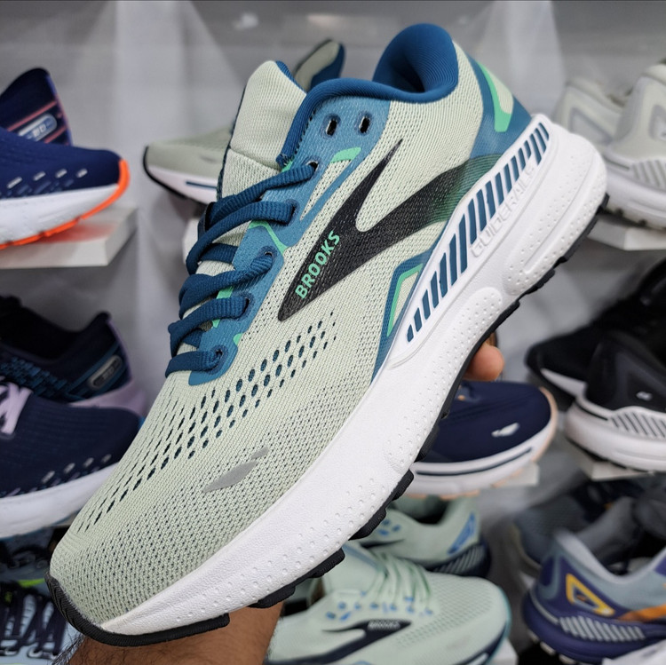 کتونی ویتنامی بروکس آدرنالین جی تی اس ۲۳ Brooks adrenaline gts 23 / رویه مقاوم و تنفس پذیر / کیفیت مستر ۲۰۲۵ / سایز ۴۰ الا ۴۵