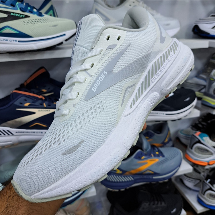 کتونی ویتنامی بروکس آدرنالین جی تی اس ۲۳ Brooks adrenaline gts 23 / رویه مقاوم و تنفس پذیر / کیفیت مستر ۲۰۲۵ / سایز ۴۰ الا ۴۵