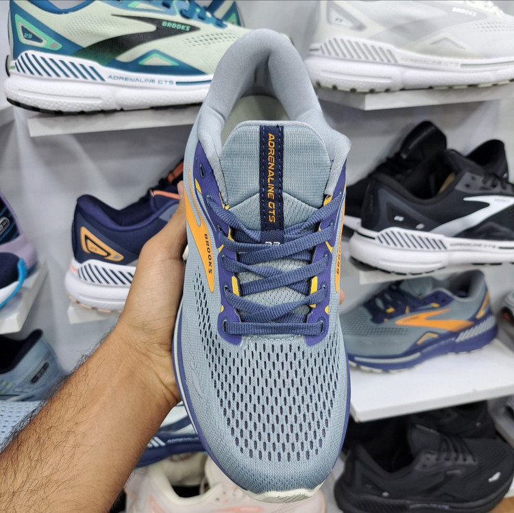 کتونی ویتنامی بروکس آدرنالین جی تی اس ۲۳ Brooks adrenaline gts 23 / رویه مقاوم و تنفس پذیر / کیفیت مستر ۲۰۲۵ / سایز ۴۰ الا ۴۵