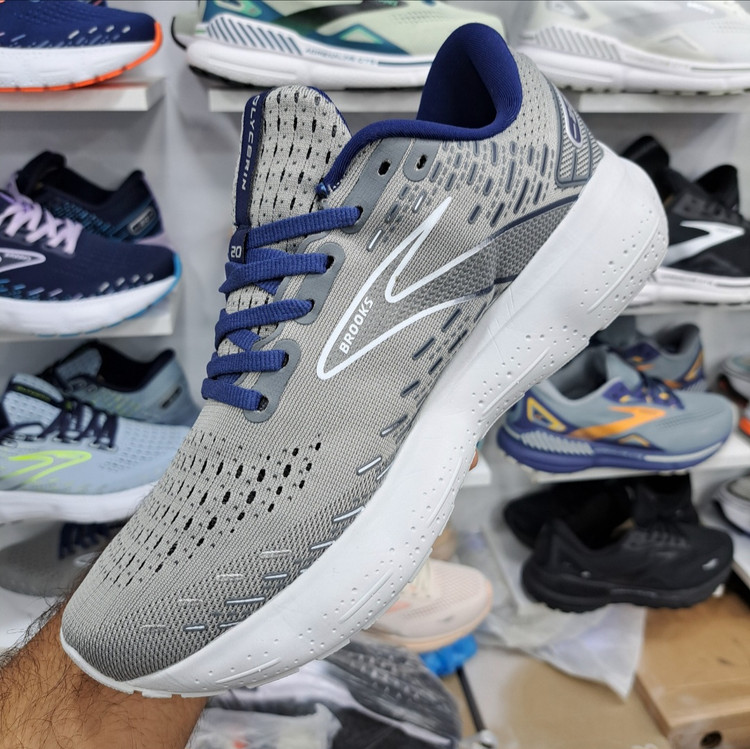کتونی مسترکوالیتی بروکس گلیسیرین ۲۰ Brooks Glycerin 20 / ضمانت کیفیت و ویتنام / سایز ۴۰ الا ۴۵