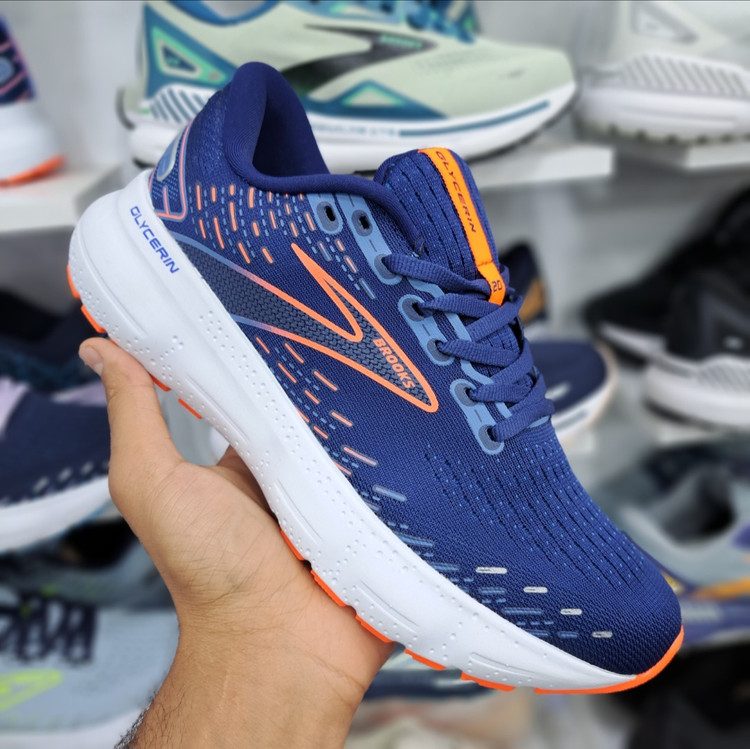 کتونی مسترکوالیتی بروکس گلیسیرین ۲۰ Brooks Glycerin 20 / ضمانت کیفیت و ویتنام / سایز ۴۰ الا ۴۵