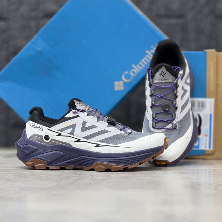 کفش طبیعت گردی مسترکوالیتی کلمبیا هایکینگ Columbia hiking / گورتکس و ضد آب / سایز ۴۰ الا ۴۵
