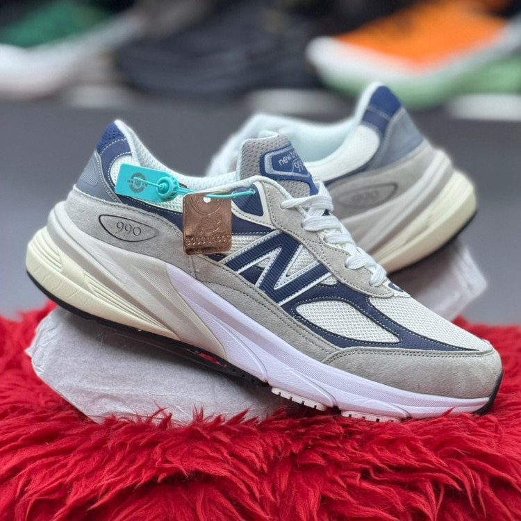 کتونی مسترکوالیتی نیوبالانس ۹۹۰ newbalance 990 / کیفیت مسترکوالیتی / ضمانت کالا ۲۰۲۵ / سایز ۴۰ الا ۴۵