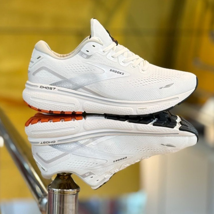 کتونی مسترکوالیتی ست زنانه و مردانه بروکس گاست ۱۵ Brooks ghost 15 / ضمانت کیفیت و ویتنام / سایز ۳۶ الا ۴۵