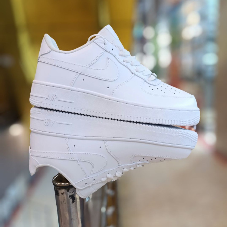 کفش مستر کوالیتی نایک ایرفورس وان nike air force 1 / ضمانت کیفیت و ویتنام / سایز ۴۰ الا ۴۵