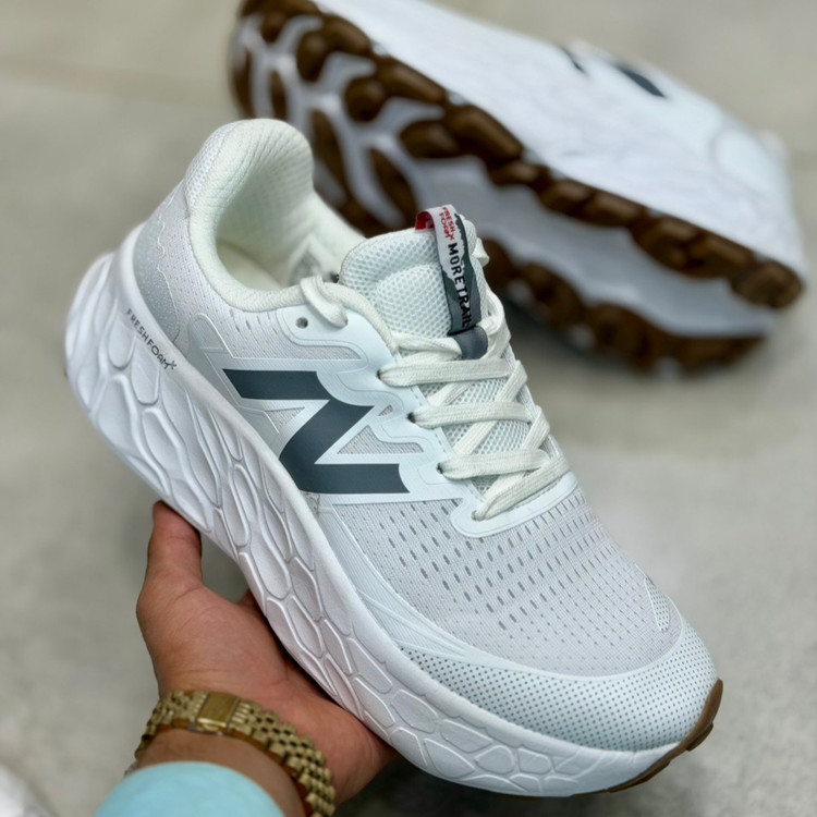 کتونی مسترکوالیتی نیوبالانس فرش فوم مور تریل وی۳ newbalance fresh foam more trail v3 / ضمانت ویتنام و کیفیت کالا / سایز ۴۰ الا ۴۵