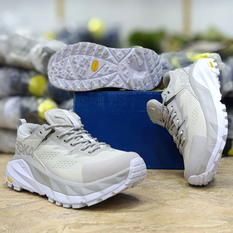 کفش هایکینگ هوکا کاها Hoka kaha Low GTX / کیفیت مستر / سایز ۴۰ الا ۴۵