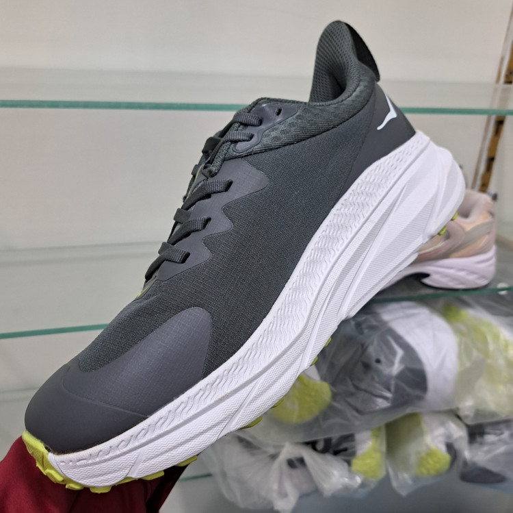 کتونی ویتنامی هوکا چلنجر ۷ hoka challenger 7 / کیفیت مستر ۲۰۲۵ / سایز ۴۰ الا ۴۵