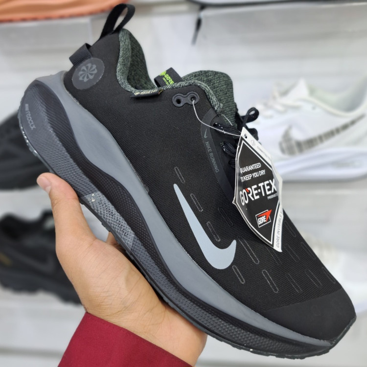 کتونی ویتنامی نایک اینفینیتی ران ۴ nike infinity run 4 / دولایه ضد آب / ضمانت کیفیت ۲۰۲۵ / سایز ۴۰ الا ۴۵