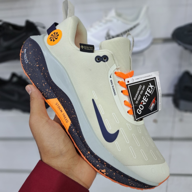 کتونی ویتنامی نایک اینفینیتی ران ۴ nike infinity run 4 / دولایه ضد آب / ضمانت کیفیت ۲۰۲۵ / سایز ۴۰ الا ۴۵