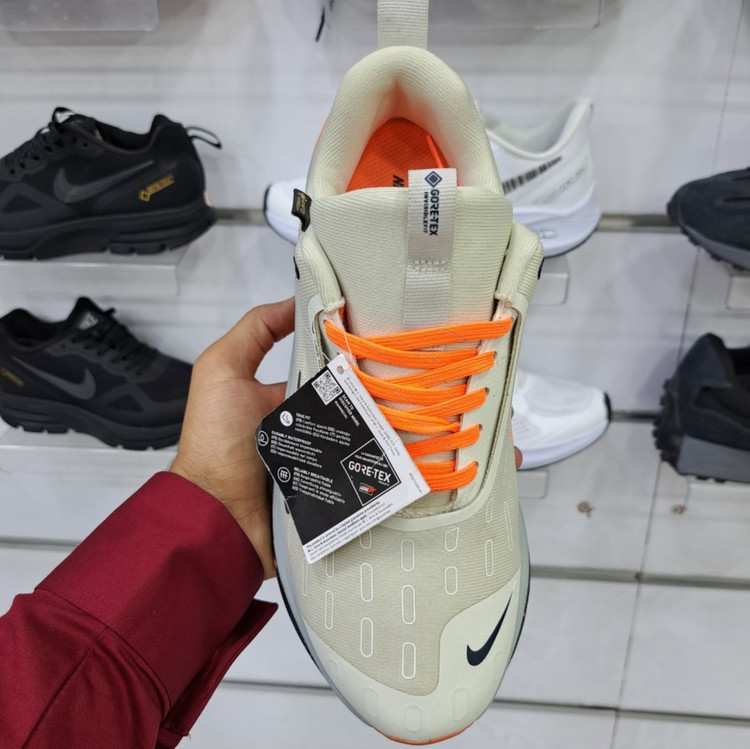 کتونی ویتنامی نایک اینفینیتی ران ۴ nike infinity run 4 / دولایه ضد آب / ضمانت کیفیت ۲۰۲۵ / سایز ۴۰ الا ۴۵