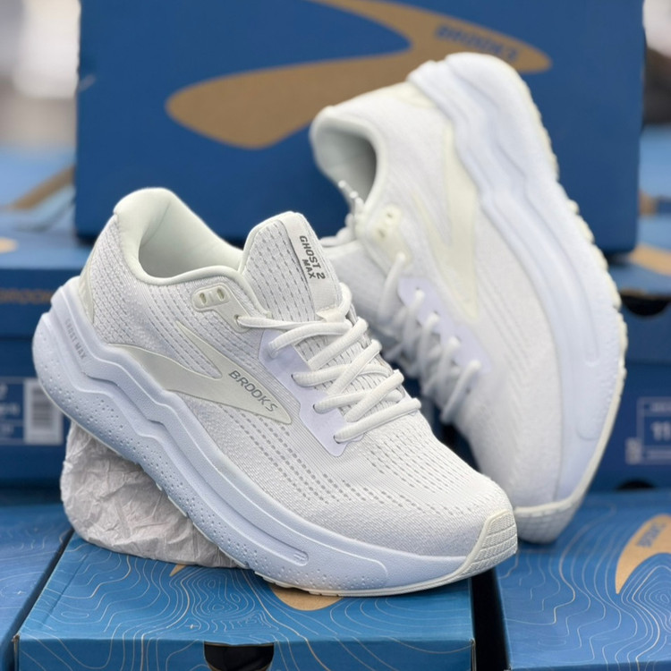 کتونی مسترکوالیتی بروکس گاست مکس ۲ Brooks ghost max 2 / ضمانت ویتنام و کیفیت / سایز ۴۰ الا ۴۵