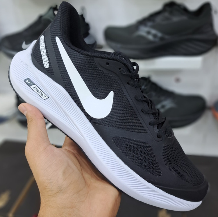 کتونی نایگ گاید ۱۰ nike guide 10 / رویه مقاوم و تنفس پذیر / کیفیت مستر ۲۰۲۵ / سایز ۴۰ الا ۴۵