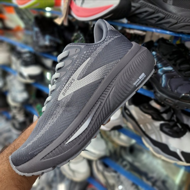 کتونی ویتنامی ست زنانه و مردانه بروکس گاست ۱۷ Brooks ghost 17 / ضمانت کیفیت / سایز ۳۹ تا ۴۵