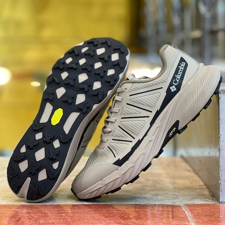 کفش طبیعت گردی کلمبیا Columbia Goretex / ضد آب و گورتکس / سایز ۴۰ الا ۴۵