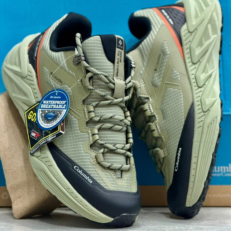 کفش طبیعت گردی کلمبیا Columbia Goretex / ضد آب و گورتکس / سایز ۴۰ الا ۴۵