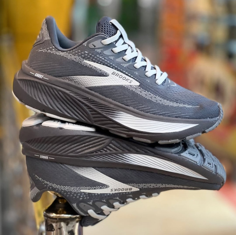 کتونی ویتنامی ست زنانه و مردانه بروکس گاست ۱۷ Brooks ghost 17 / ضمانت کیفیت / سایز ۳۹ تا ۴۵