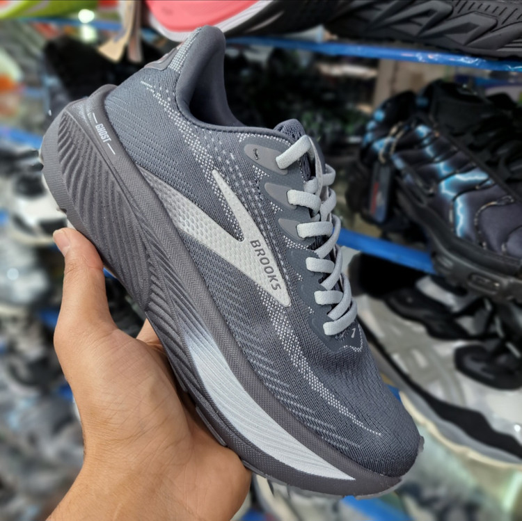 کتونی ویتنامی ست زنانه و مردانه بروکس گاست ۱۷ Brooks ghost 17 / ضمانت کیفیت / سایز ۳۹ تا ۴۵