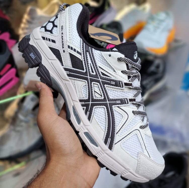 کتونی مسترکوالیتی آسیکس کاهانا ۸ asics kahana 8 / ضمانت کیفیت / سایز ۴۰ الا ۴۵