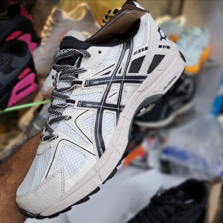 کتونی مسترکوالیتی آسیکس کاهانا ۸ asics kahana 8 / ضمانت کیفیت / سایز ۴۰ الا ۴۵