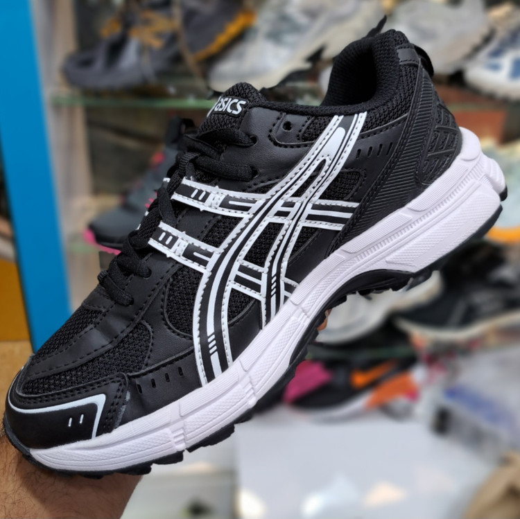کتونی مسترکوالیتی زنانه آسیکس کاهانا ۸ asics kahana 8 / ضمانت کیفیت / سایز ۳۸ تا ۴۰