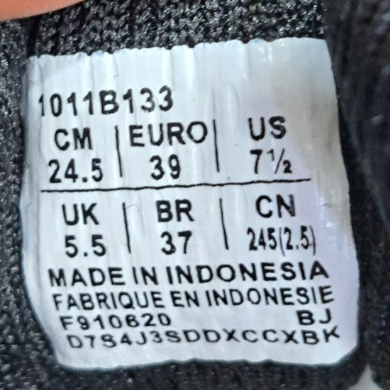 کتونی مسترکوالیتی زنانه آسیکس کاهانا ۸ asics kahana 8 / ضمانت کیفیت / سایز ۳۸ تا ۴۰