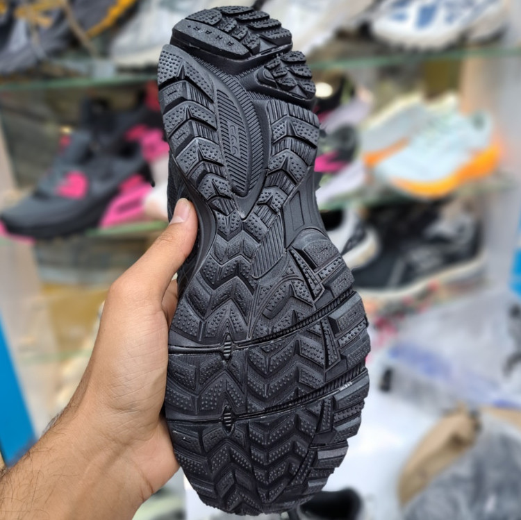 کتونی مسترکوالیتی زنانه آسیکس کاهانا ۸ asics kahana 8 / ضمانت کیفیت / سایز ۳۸ تا ۴۰