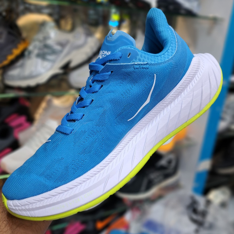 کتونی مسترکوالیتی هوکا کربن ایکس hoka carbon x / ضمانت کیفیت / سایز ۴۰ الا ۴۵