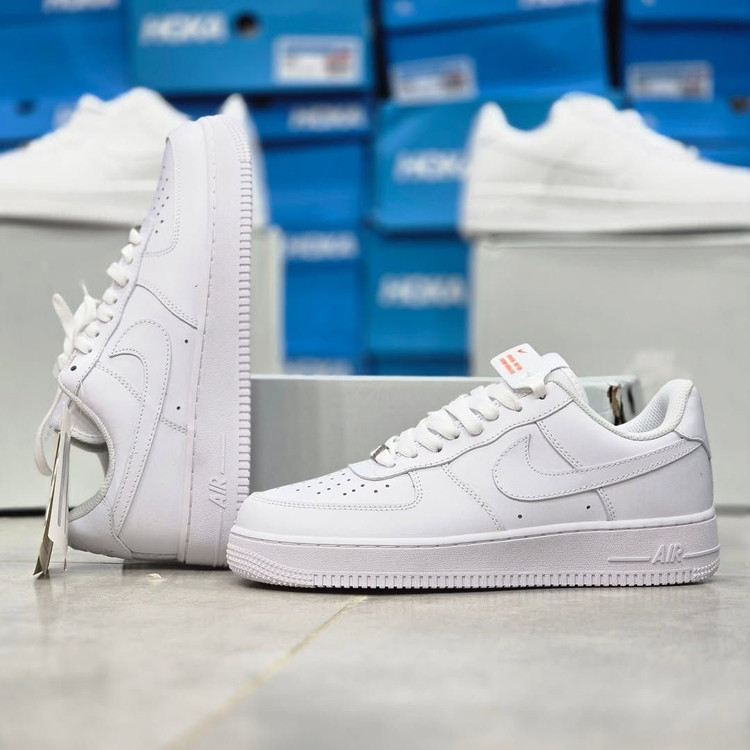 کفش مستر کوالیتی ست زنانه و مردانه نایک ایرفورس وان nike air force 1 / ضمانت کیفیت و ویتنام / سایز ۳۷ الا ۴۵