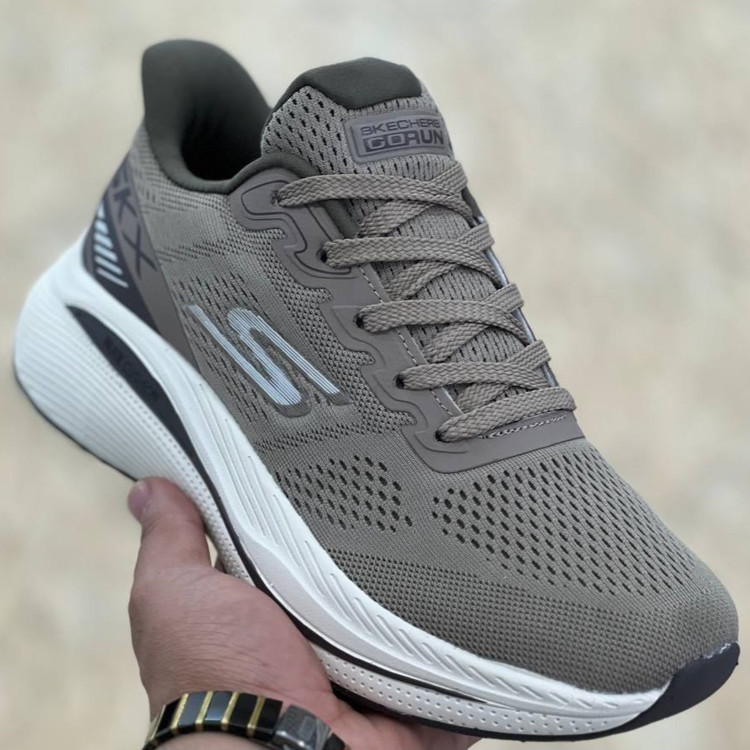 کتونی مسترکوالیتی اسکیچرز گو ران Skechers gorun / ضمانت ویتنام و کیفیت / سایز ۴۰ الا ۴۵