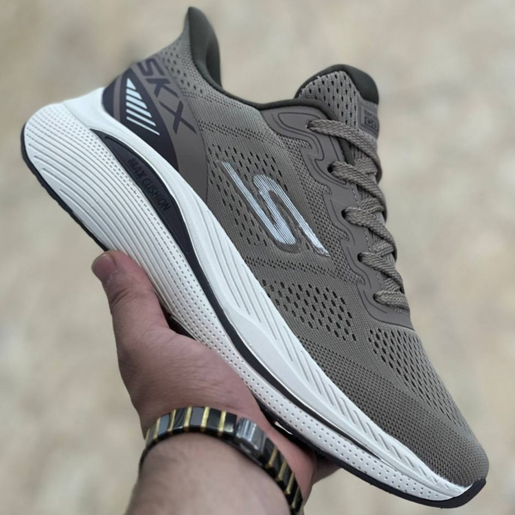 کتونی مسترکوالیتی اسکیچرز گو ران Skechers gorun / ضمانت ویتنام و کیفیت / سایز ۴۰ الا ۴۵