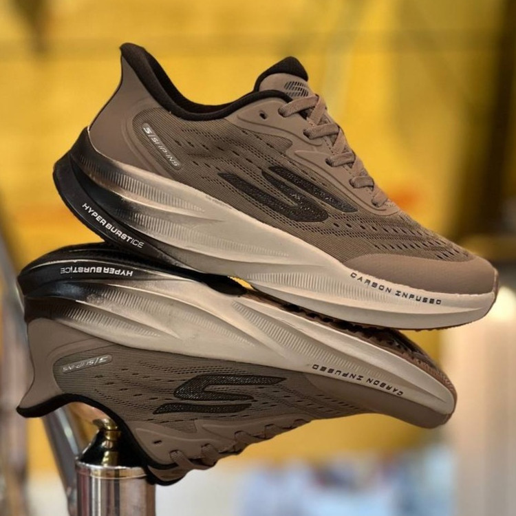 کتونی ویتنامی اسکیچرز هایپر برست Skechers hyper burst / مسترکوالیتی ضمانت کیفیت / سایز ۴۰ الا ۴۵