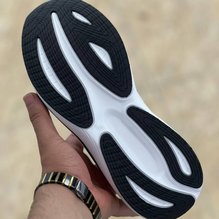 کتونی مسترکوالیتی اسکیچرز گو ران Skechers gorun / ضمانت ویتنام و کیفیت / سایز ۴۰ الا ۴۵
