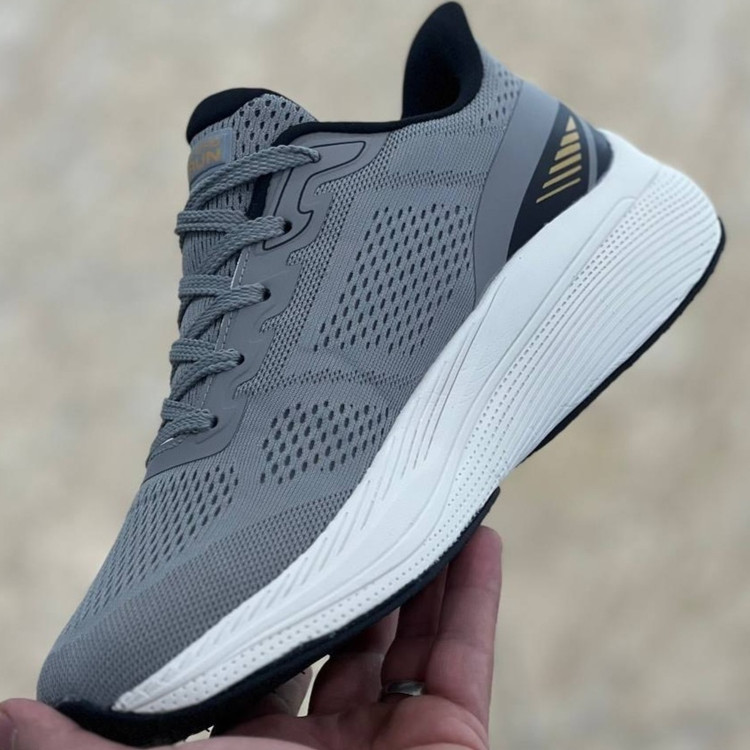 کتونی مسترکوالیتی اسکیچرز گو ران Skechers gorun / ضمانت ویتنام و کیفیت / سایز ۴۰ الا ۴۵