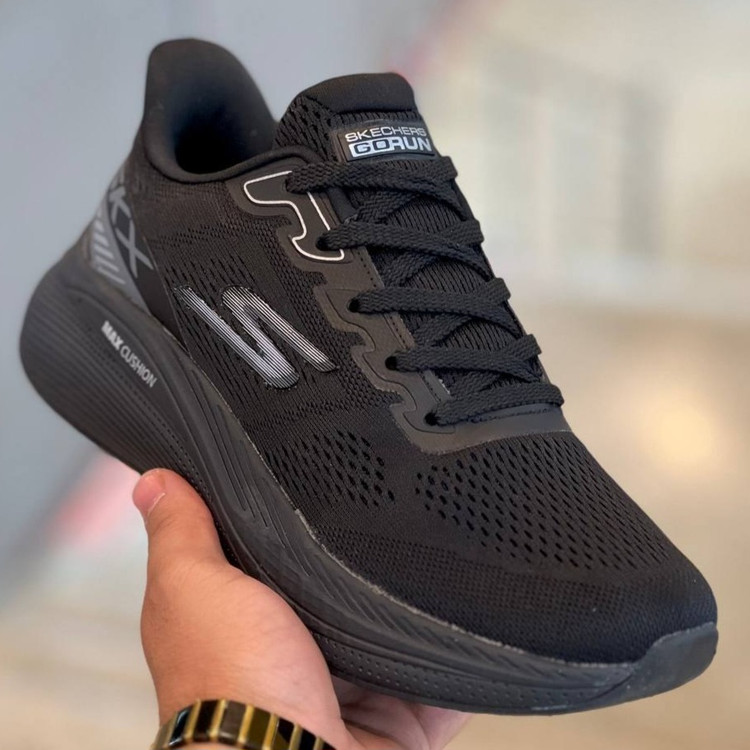 کتونی مسترکوالیتی اسکیچرز گو ران Skechers gorun / ضمانت ویتنام و کیفیت / سایز ۴۰ الا ۴۵