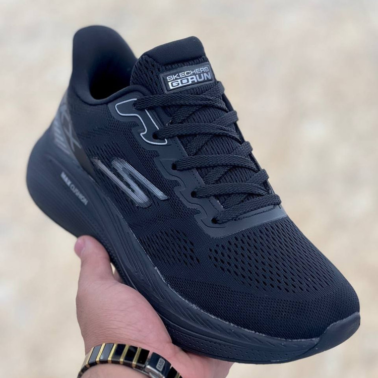 کتونی مسترکوالیتی اسکیچرز گو ران Skechers gorun / ضمانت ویتنام و کیفیت / سایز ۴۰ الا ۴۵