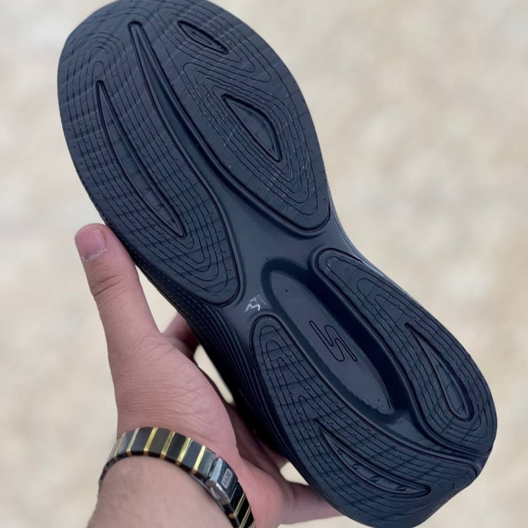 کتونی مسترکوالیتی اسکیچرز گو ران Skechers gorun / ضمانت ویتنام و کیفیت / سایز ۴۰ الا ۴۵