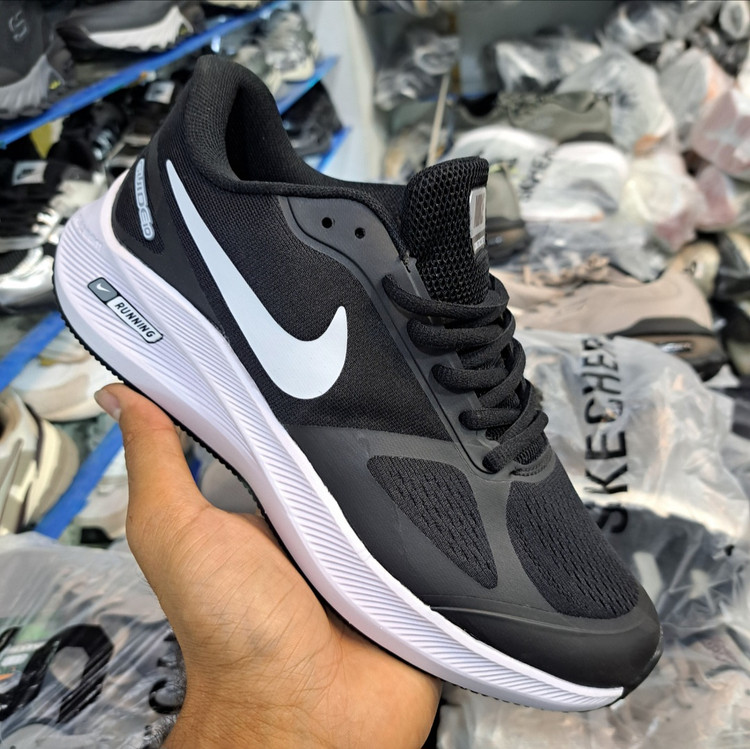 کتونی زنانه نایگ گاید ۱۰ nike guide 10 / رویه مقاوم و تنفس پذیر / کیفیت مستر ۲۰۲۵ / سایز ۳۸ الا ۴۰